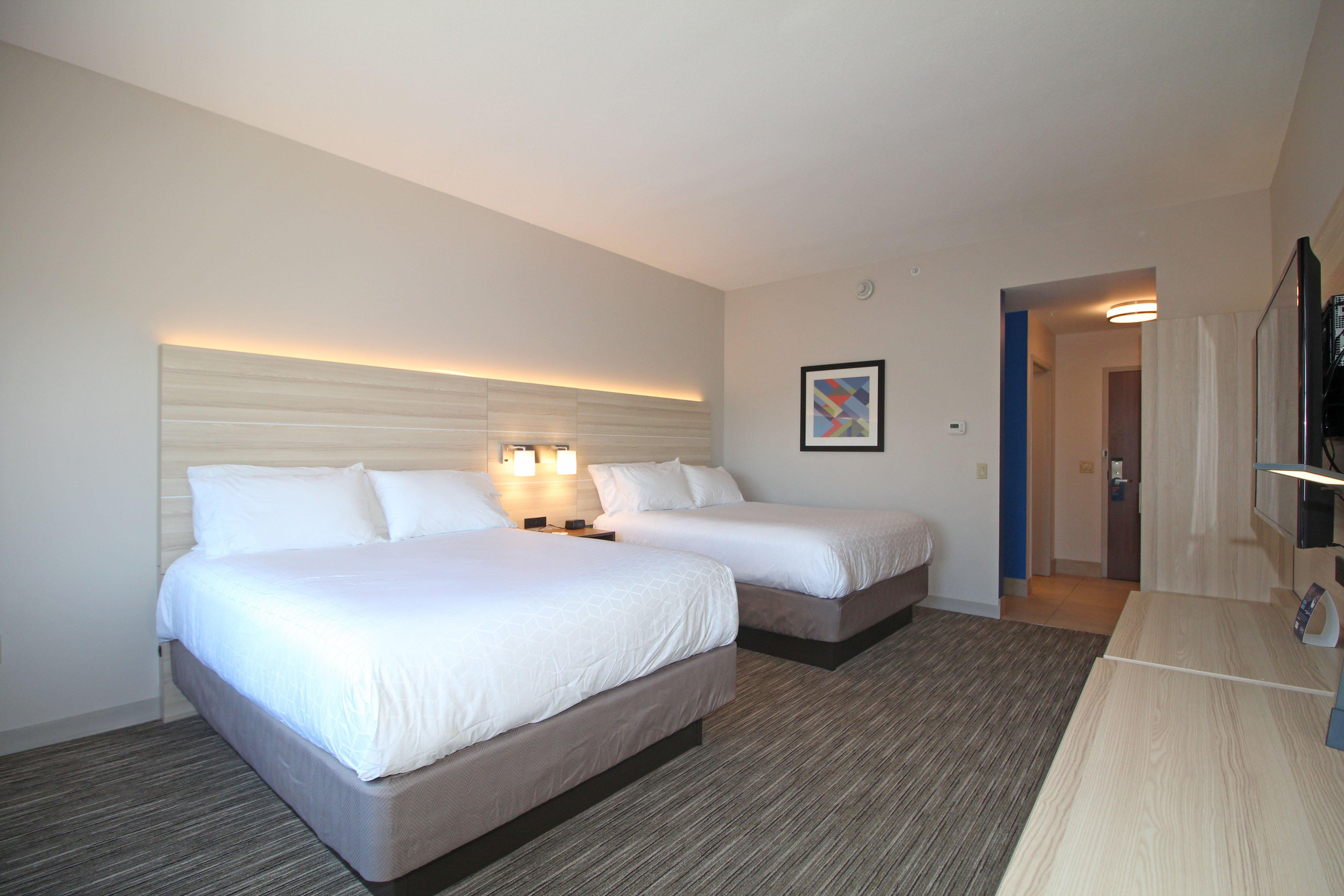 Express & By Ihg 3*